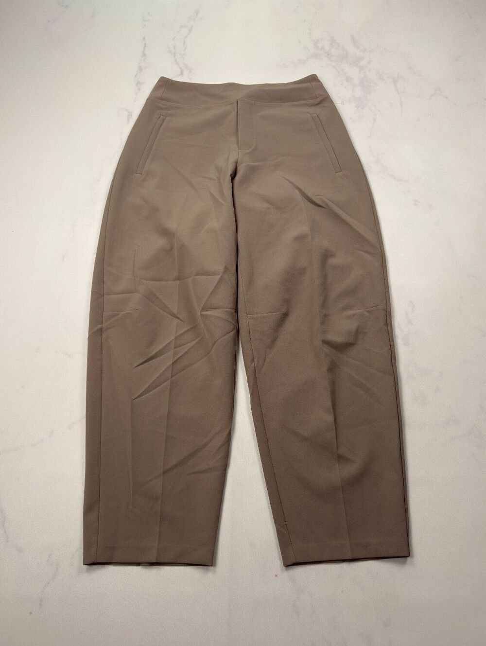Athleta Dress Pants Beige Relaxed Fit - Women 6 - Picture 1 of 3